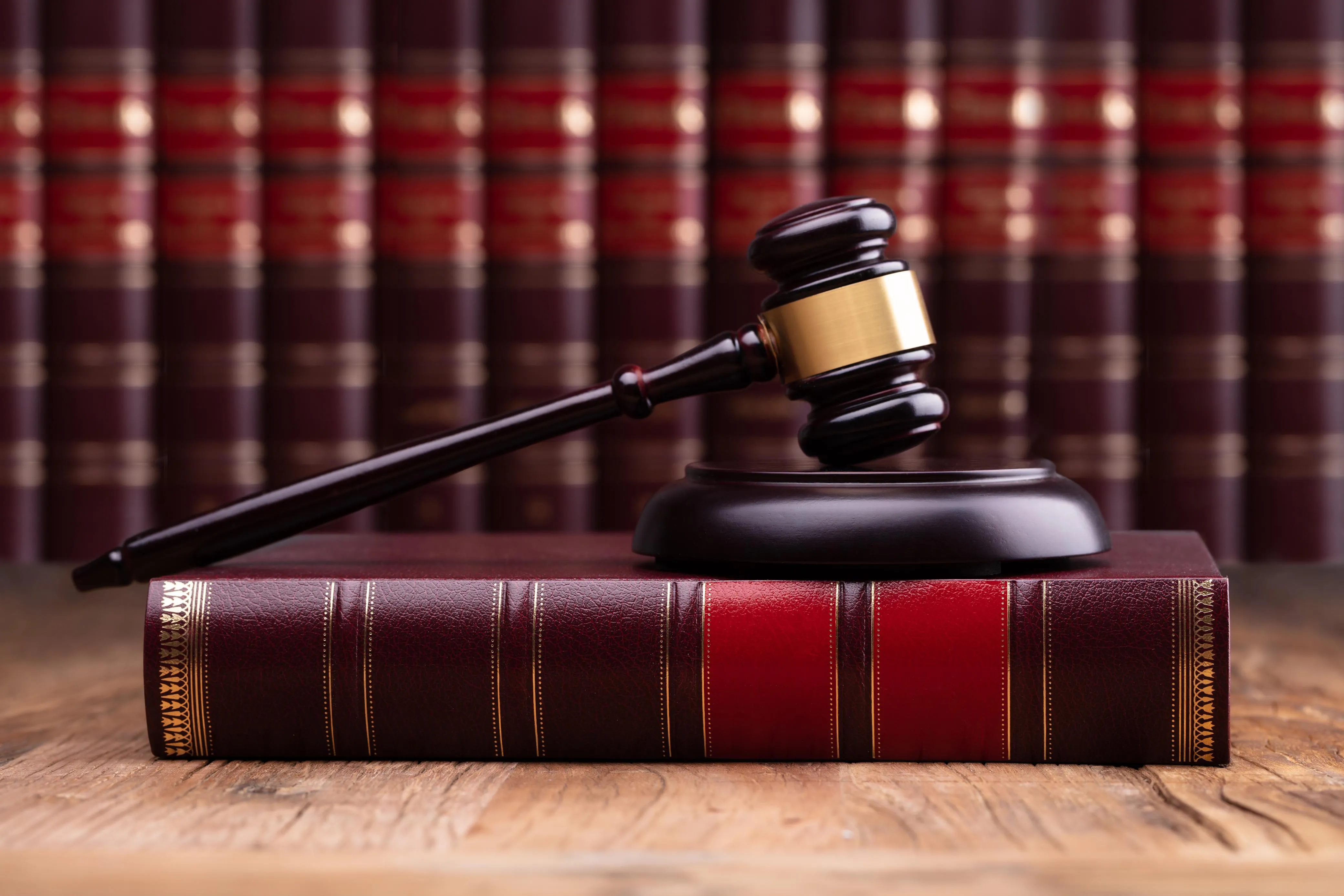 القضايا المالية